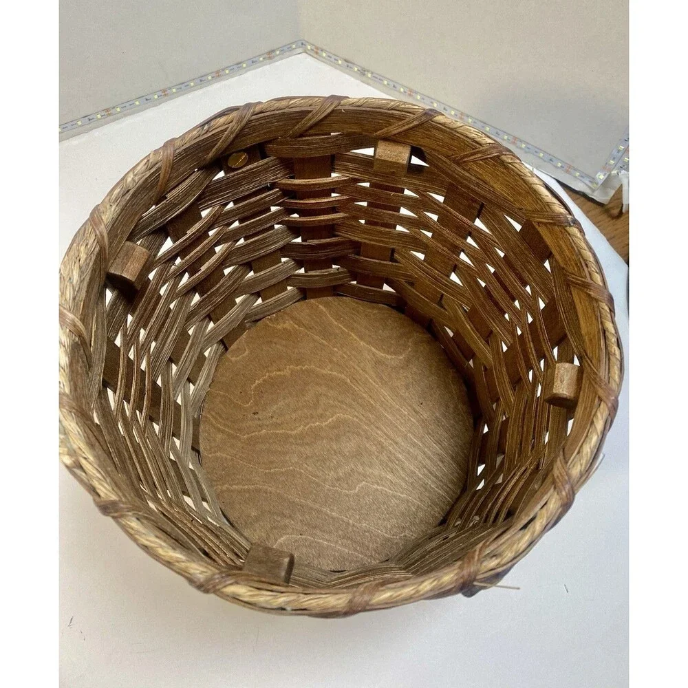 Amish Handcrafted 8